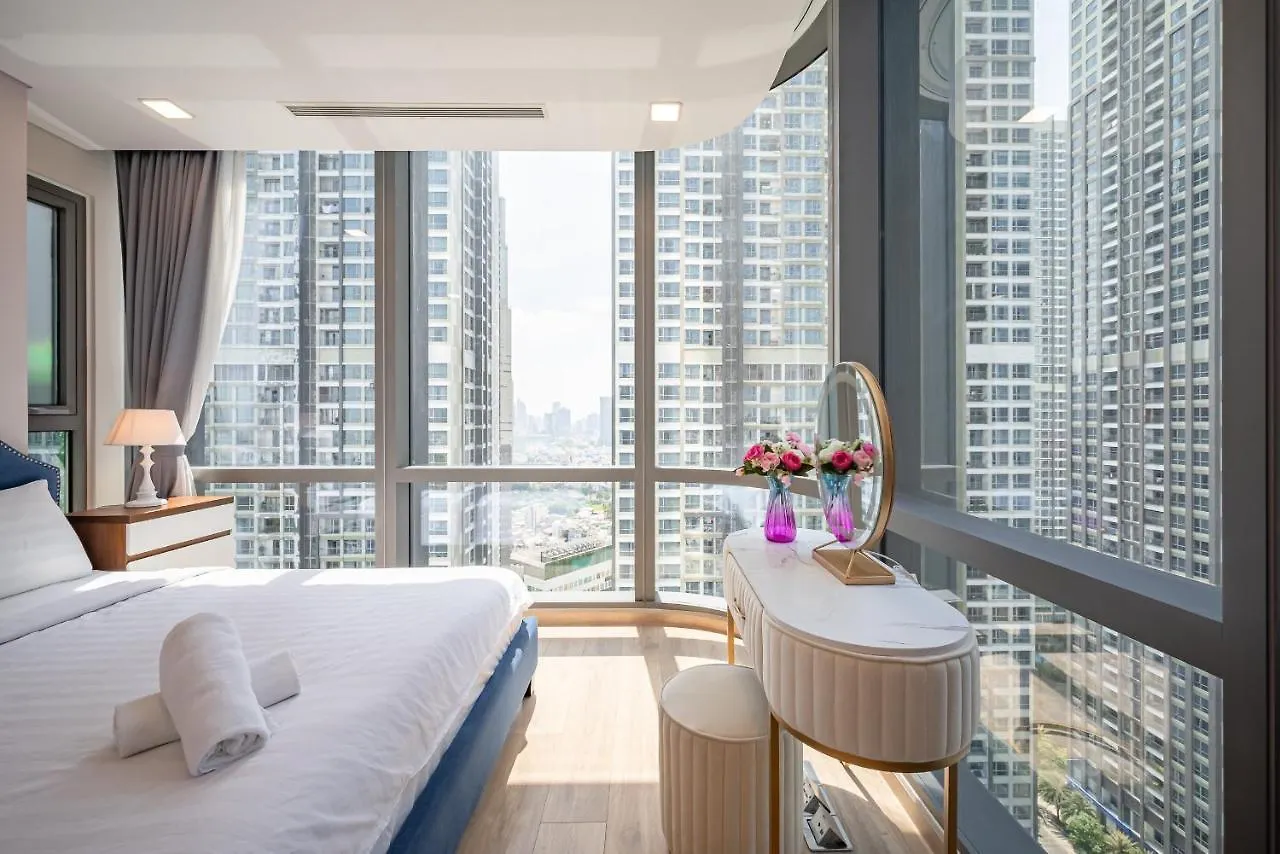 2Br Landmark 81 Vinhome Central Park Ho Chi Minh City 0*,