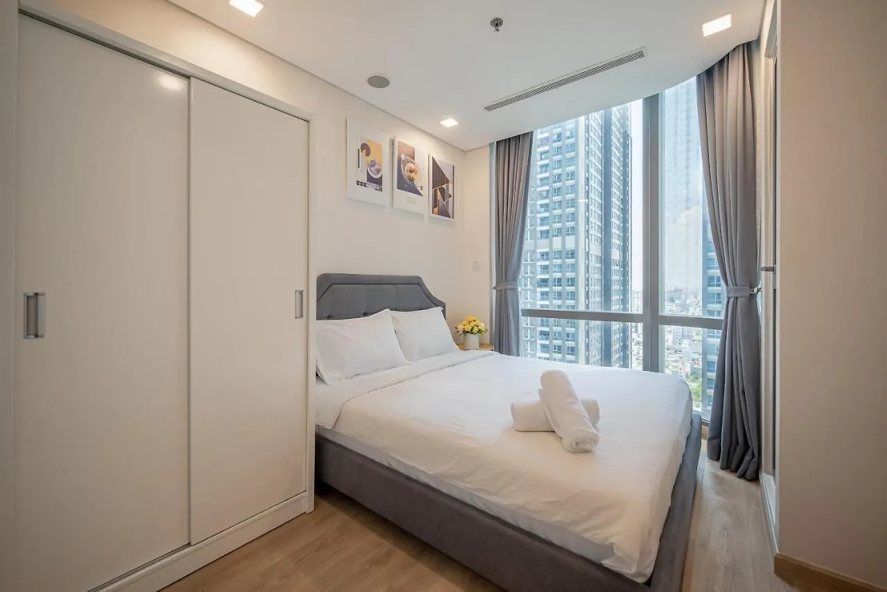Apartment 2Br Landmark 81 Vinhome Central Park Ho Chi Minh City